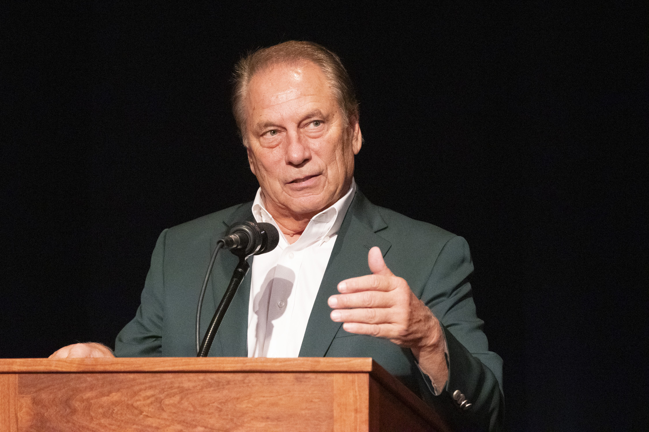 MSU Men’s Basketball Coach Tom Izzo shares insights on leadership, hard work and remembering your roots at this year’s Blanchard Forum on Public Service.